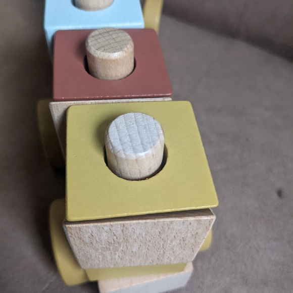 Little Dutch wooden stacking train rainbow - Picture 5 of 7